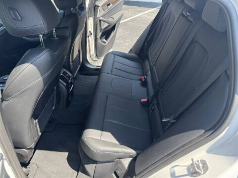 2024 BMW X4 xDrive30i