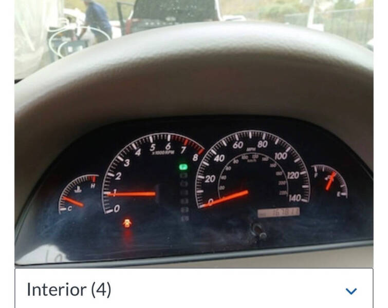 2005 Toyota Camry LE