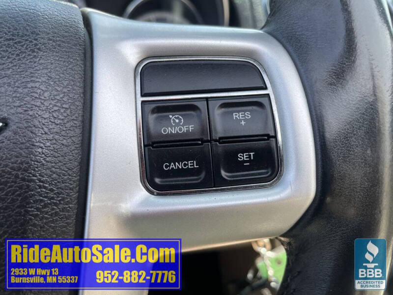 2013 Chrysler 200 Touring