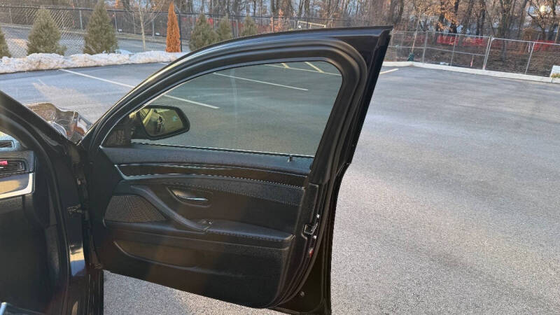 2014 BMW 5 Series 528i xDrive