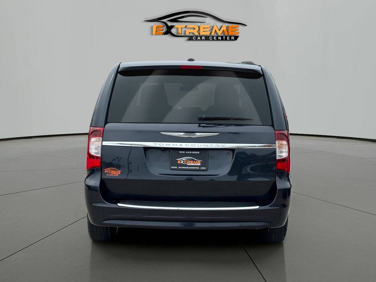 2014 Chrysler Town and Country for sale at Extreme Car Center in Detroit, MI