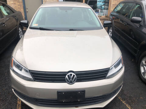 2012 Volkswagen Jetta for sale at Route 10 Motors LLC in Plainville CT