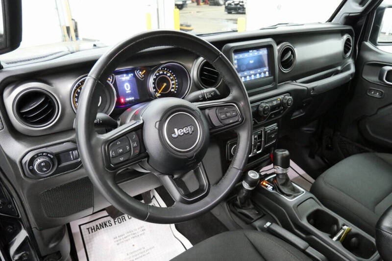 2023 Jeep Gladiator Sport S