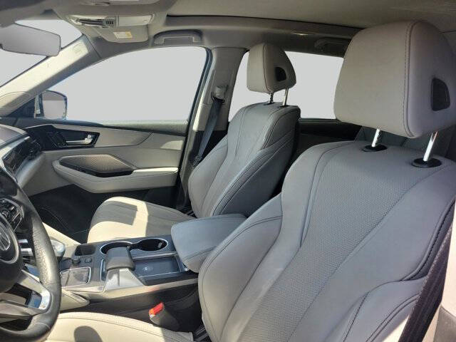 2023 Acura MDX w/Tech