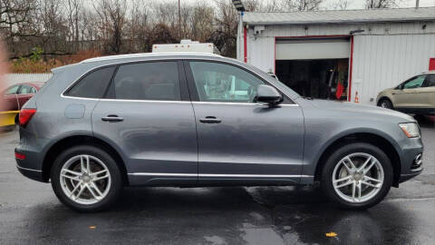 2016 Audi Q5 2.0T quattro Premium Plus