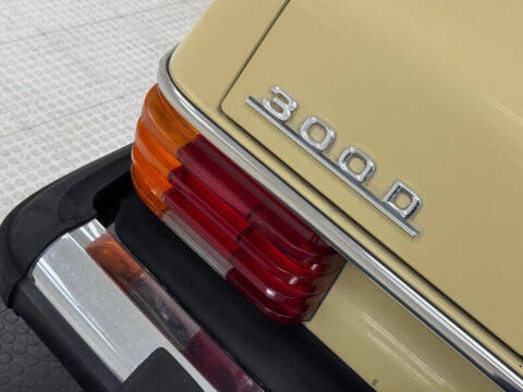 1975 Mercedes-Benz 300-Class