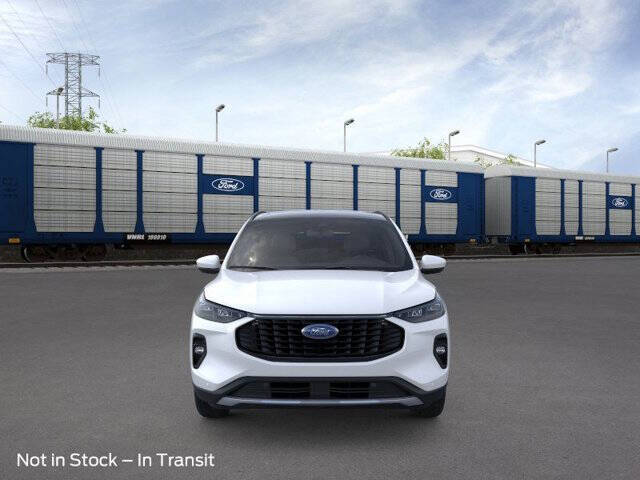 2026 Ford Escape Hybrid Platinum