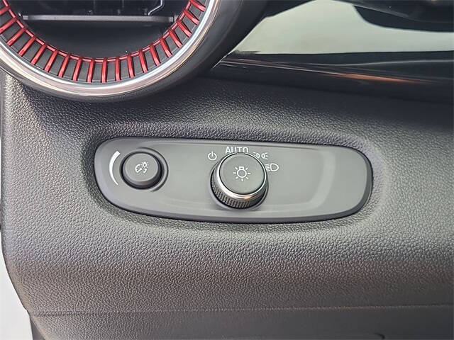 2024 Chevrolet Trax RS