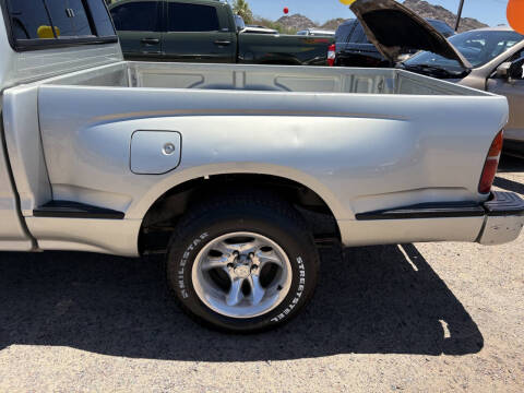 2000 Toyota Tacoma SR5