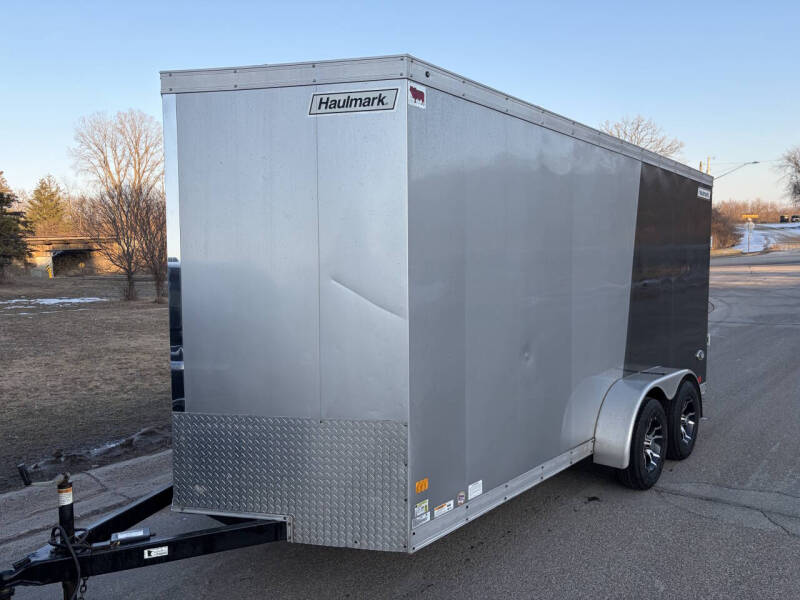 2017 Haulmark V7000