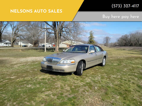 2007 Lincoln Town Car for sale at Nelsons Auto Sales in Park Hills MO