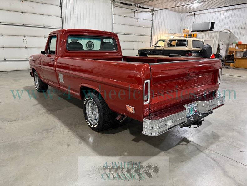 1969 Ford F-100