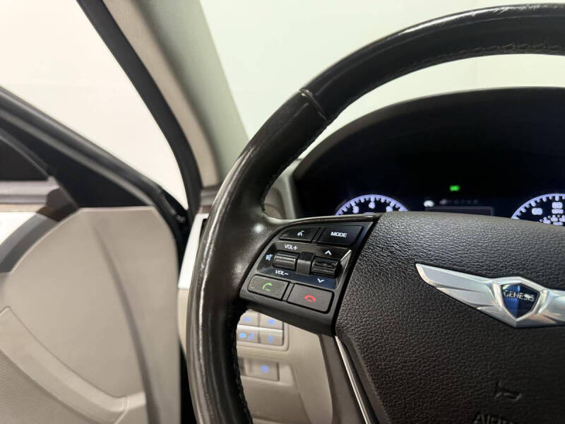 2015 Hyundai Genesis