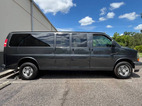 2017 Chevrolet Express LT 3500