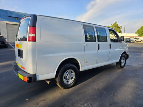 2016 Chevrolet Express 2500