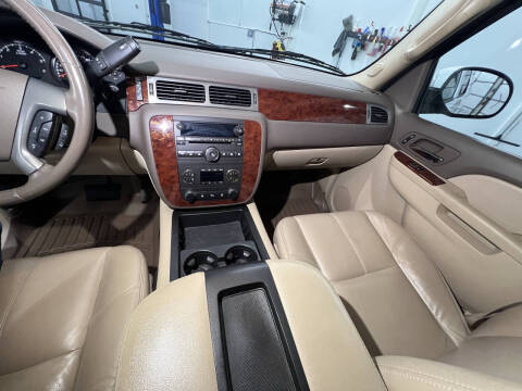 2012 Chevrolet Suburban LT