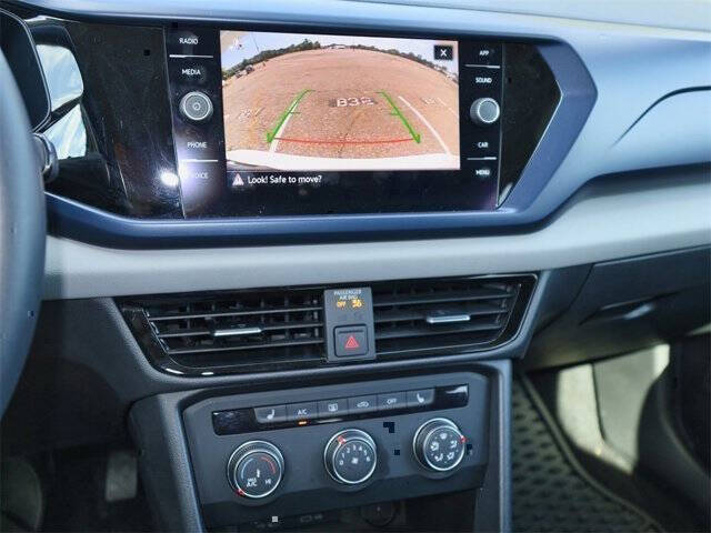 2022 Volkswagen Taos SE