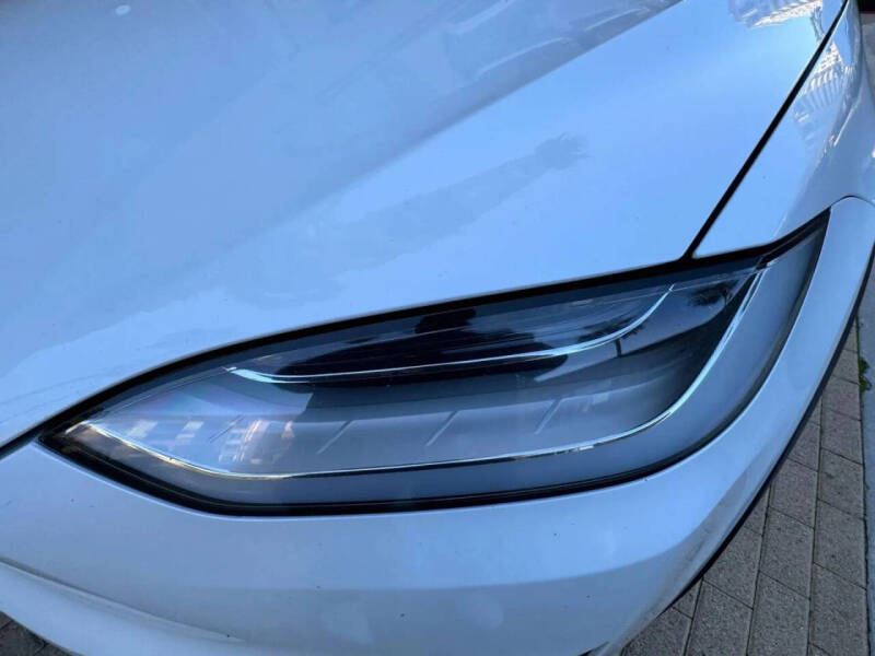 2018 Tesla Model X 75D