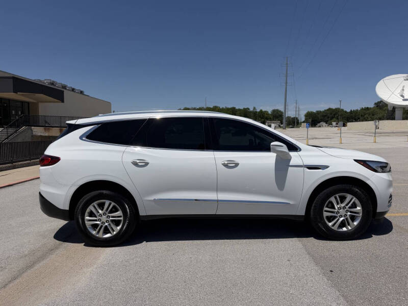 2019 Buick Enclave Essence