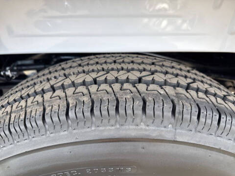 2025 Chevrolet Express 2500