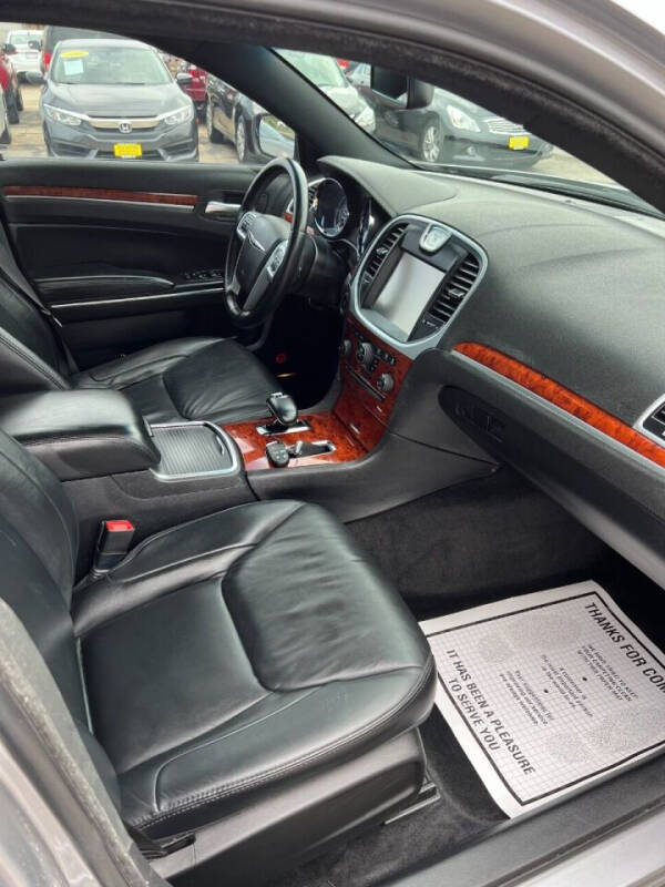 2014 Chrysler 300
