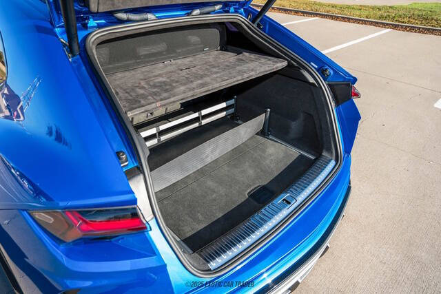 2019 Lamborghini Urus