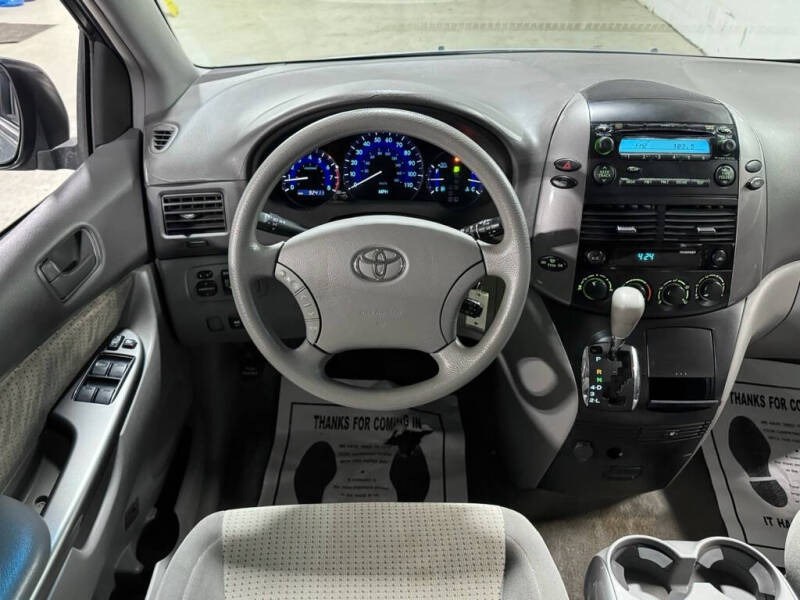 2009 Toyota Sienna