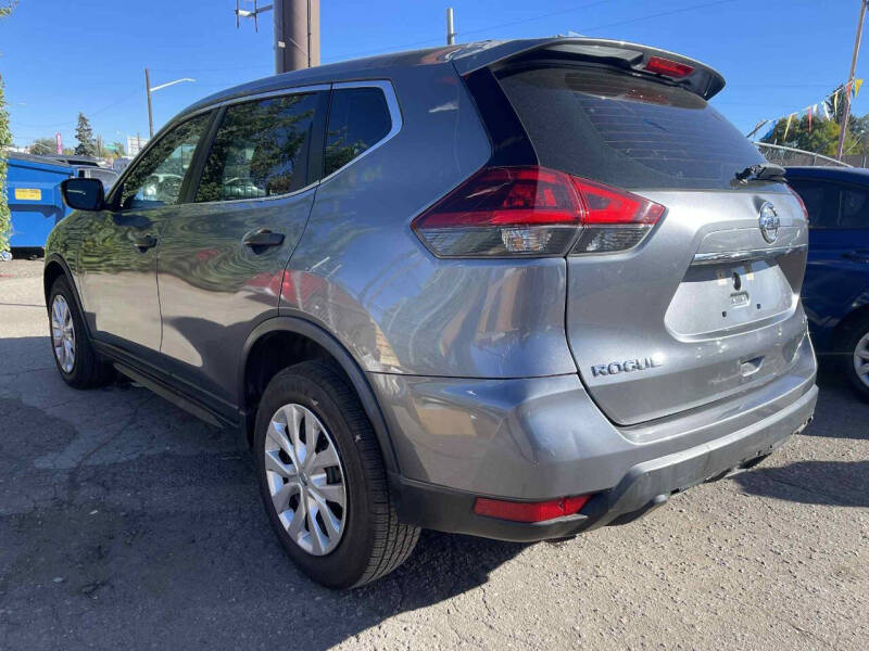 2018 Nissan Rogue S