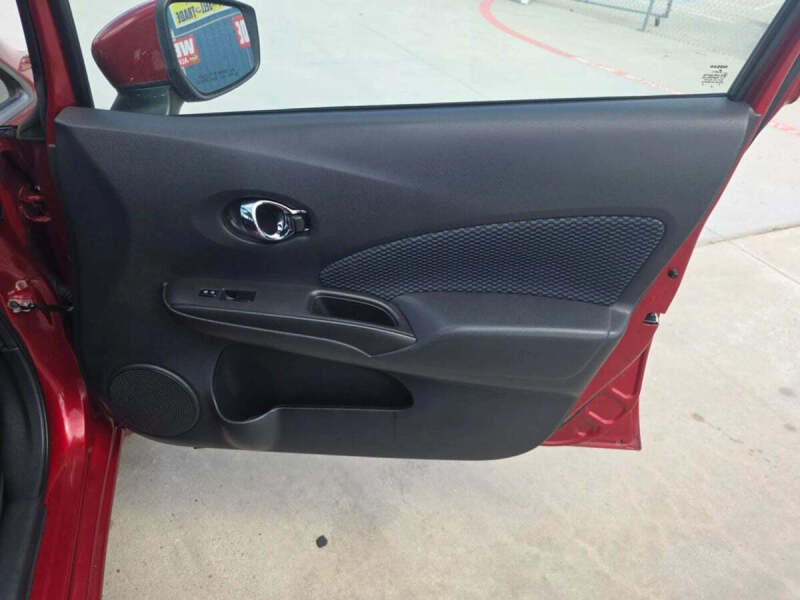 2016 Nissan Versa Note SV