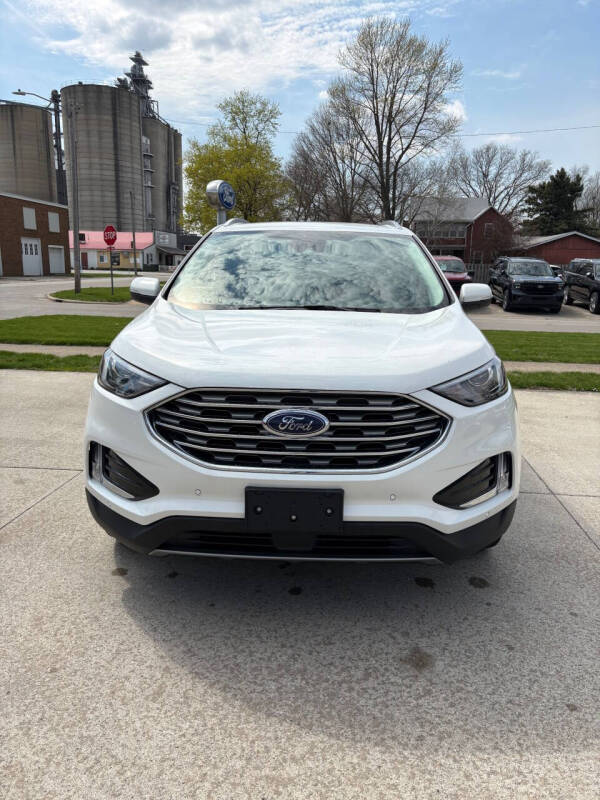 2022 Ford Edge Titanium