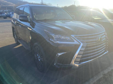2021 Lexus LX 570 Three-Row