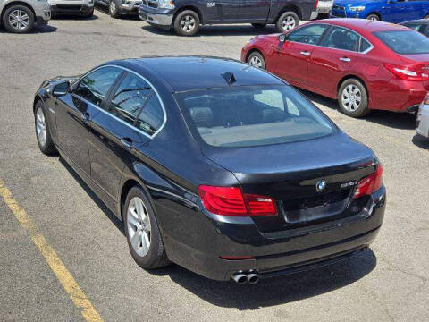 2013 BMW 5 Series 528i