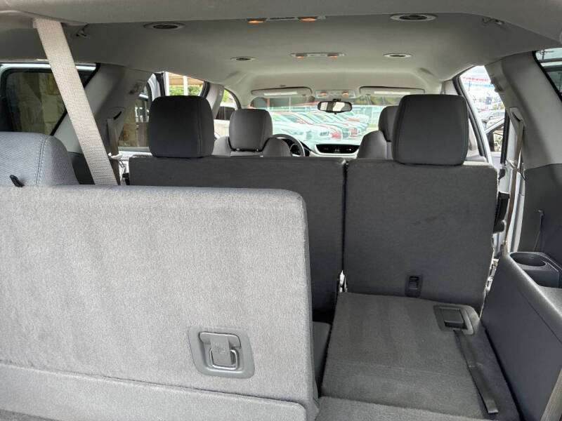 2017 Chevrolet Traverse LS