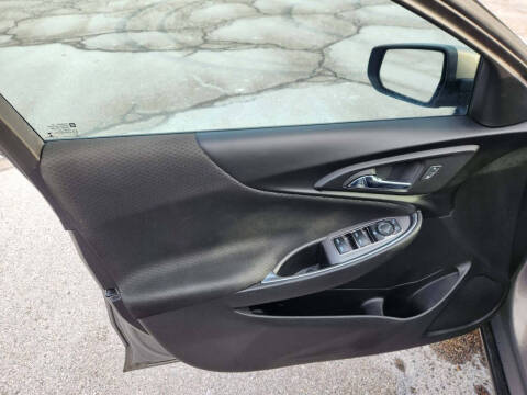 2017 Chevrolet Malibu LT