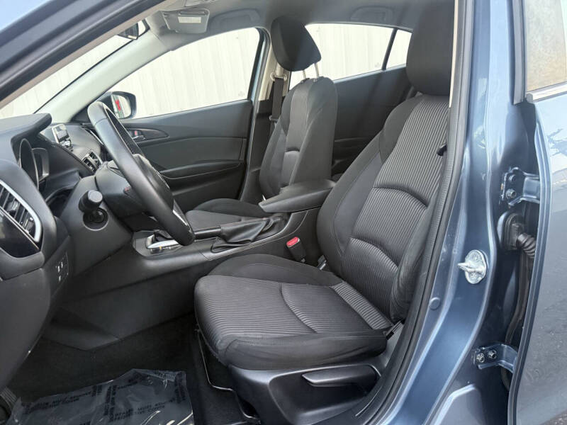 2014 Mazda MAZDA3 i Touring