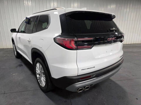 2024 GMC Acadia Elevation