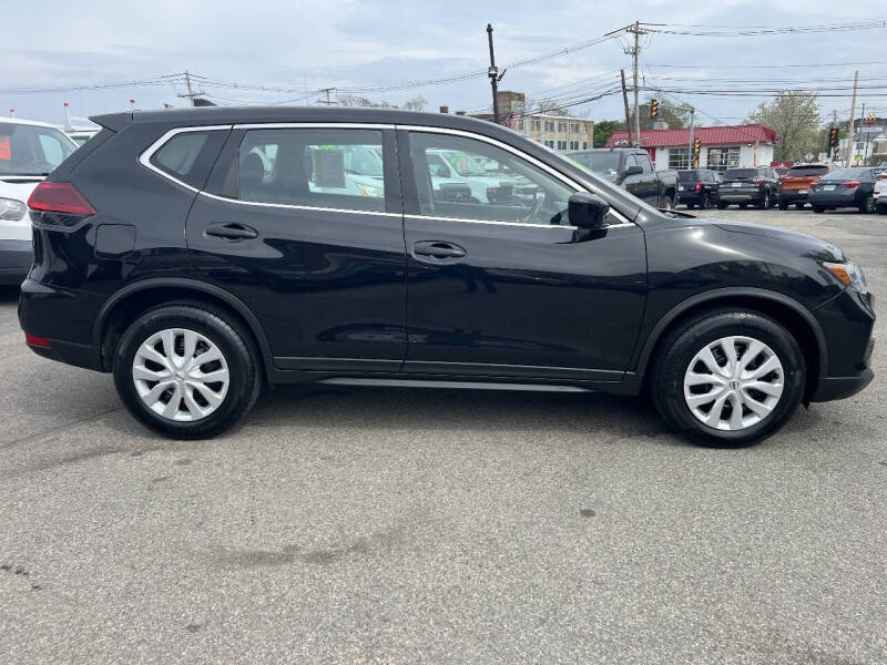 2018 Nissan Rogue S