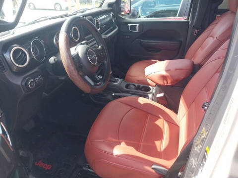 2020 Jeep Wrangler Unlimited Black and Tan