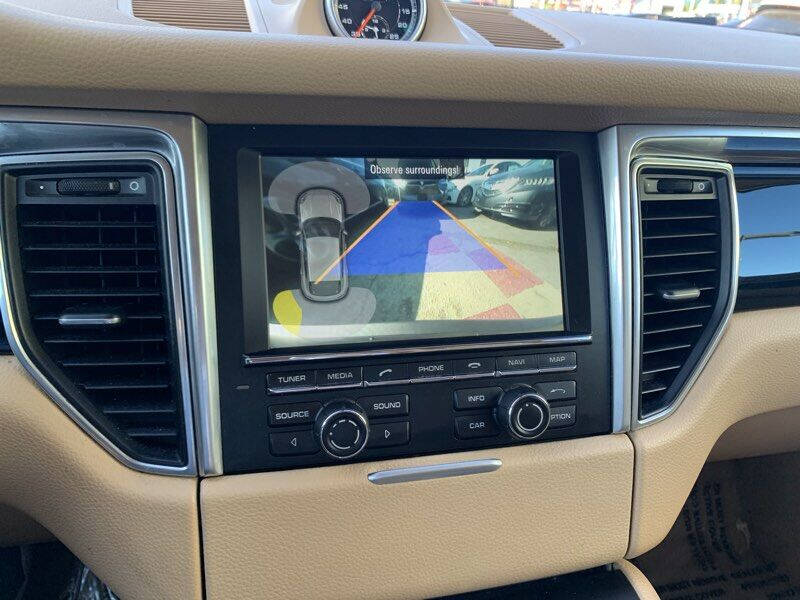 2015 Porsche Macan S