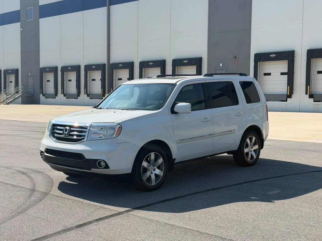 White Diamond Pearl 2013 Honda Pilot SUV / Crossover Four-Wheel Drive 5-Speed Automatic