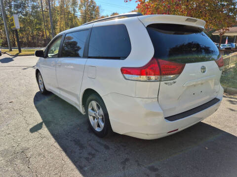 2011 Toyota Sienna