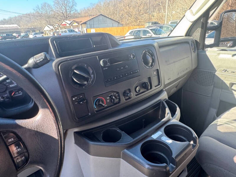 2012 Ford E-Series E-250