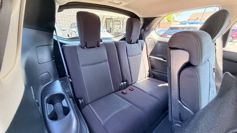 2017 Nissan Pathfinder S
