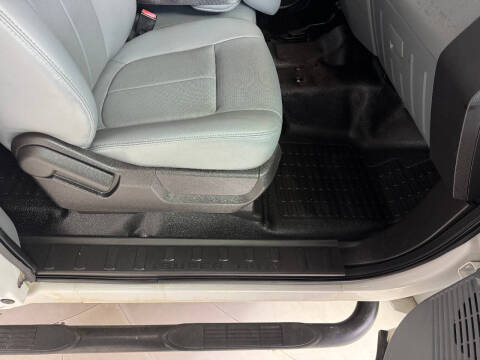 2011 Ford F-350 Super Duty XL