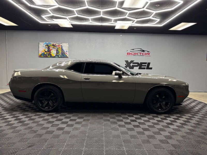 2019 Dodge Challenger SXT