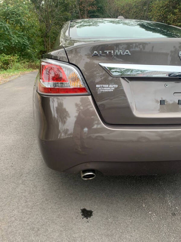 2014 Nissan Altima SV photo 27