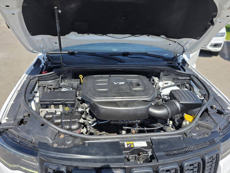2014 Jeep Grand Cherokee Laredo - Photo 5