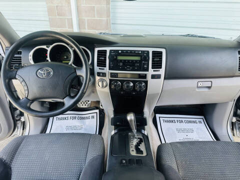2004 Toyota 4Runner SR5