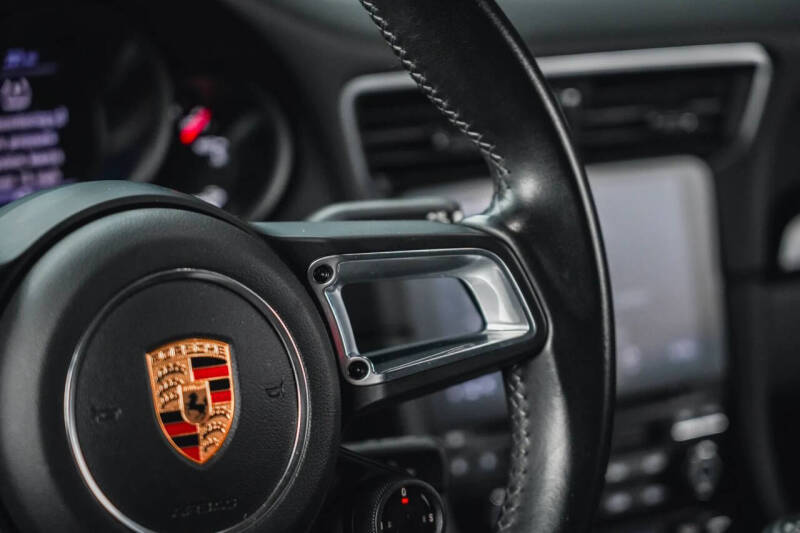 2018 Porsche 911