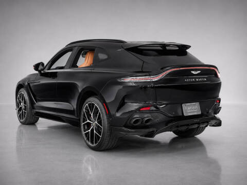 2026 Aston Martin DBX 707